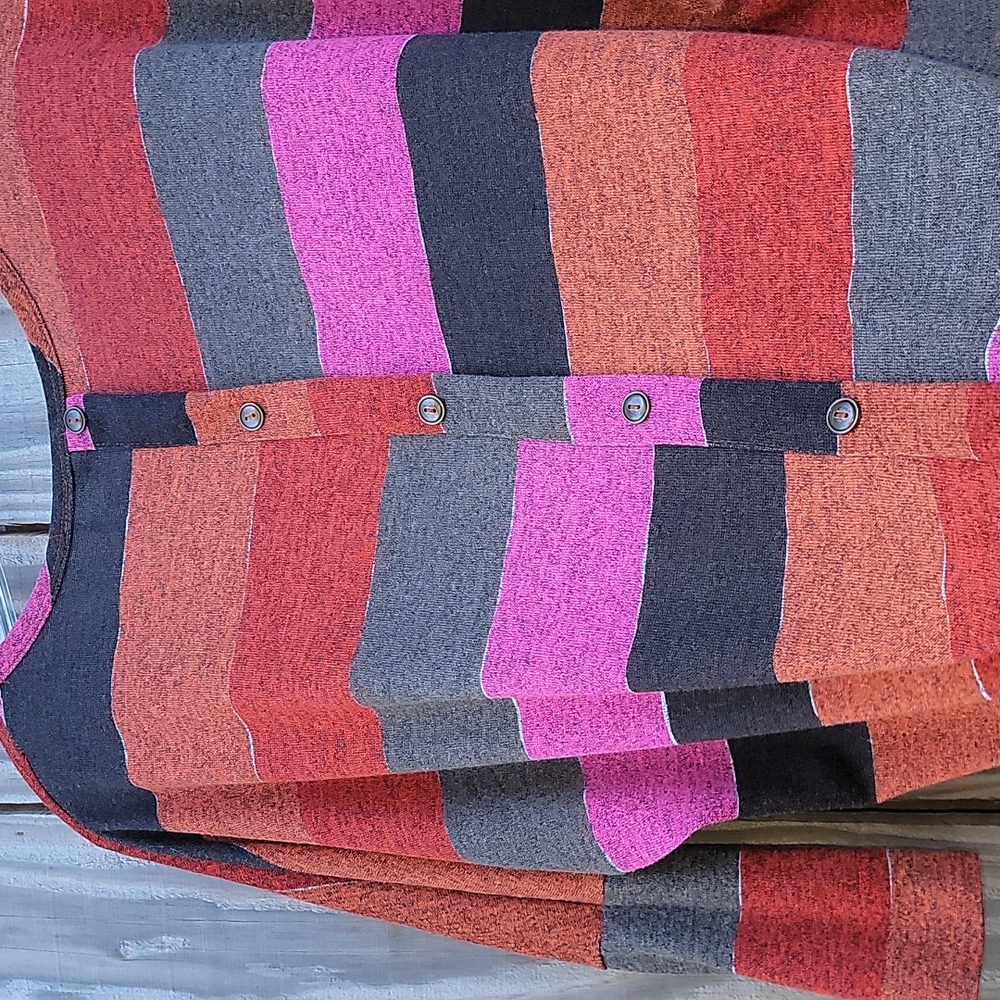 Multi-Colored Striped Pull Over - Picture 5 of 5